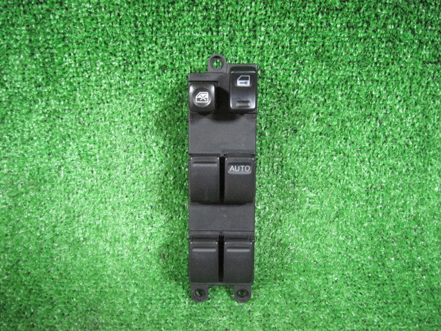 日産 ブルーバード シルフィ QG10 パワーウィンドウスイッチ 中古 16ピン3ピン 200262拍卖