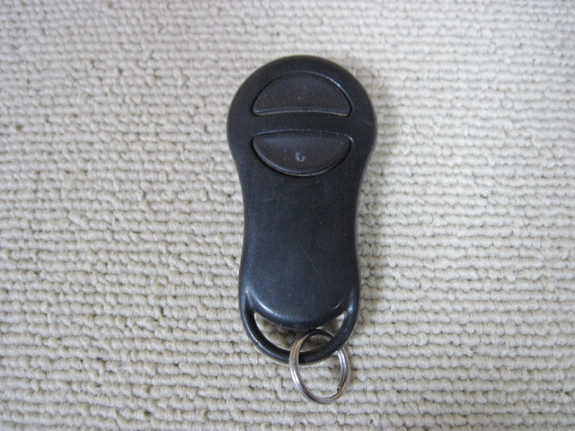 PTクルーザー PT2K20 純正 2ボタン キーレス キーレスエントリー 150884-1 作動未確認 中古 200428拍卖