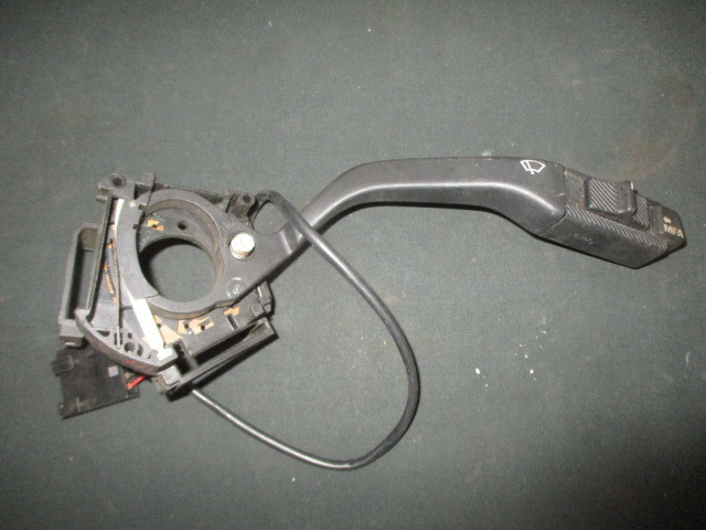 ■フォルクスワーゲン ジェッタ コラード ワイパー スイッチ 中古 535953519A 部品取り ウインド ウォッシャー レバー リア ゴルフ2 ■拍卖