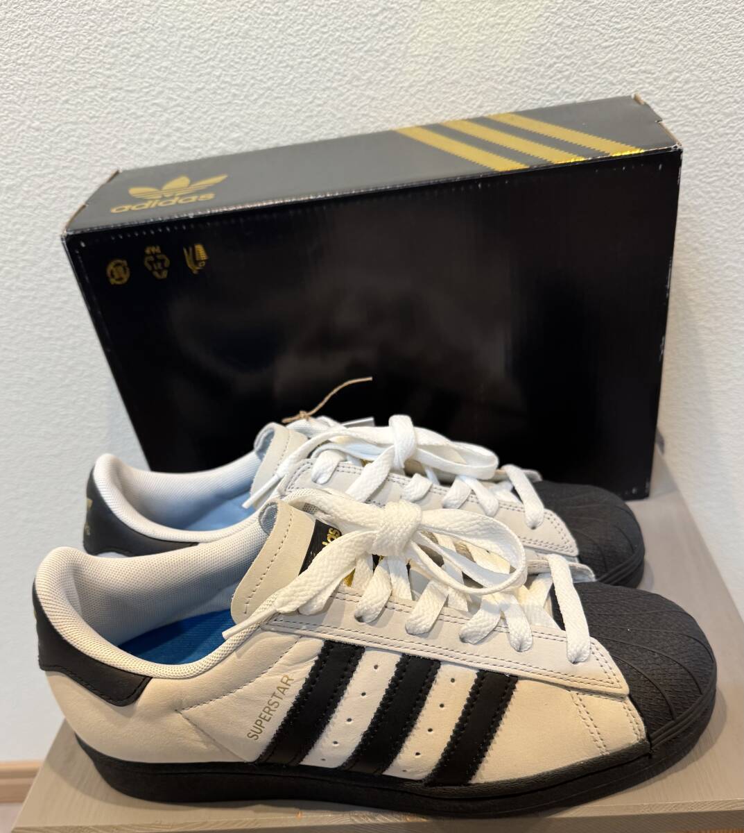 再値下げしました! adidas アディダス スーパースター ホワイト×ブラック 24.5cm拍卖
