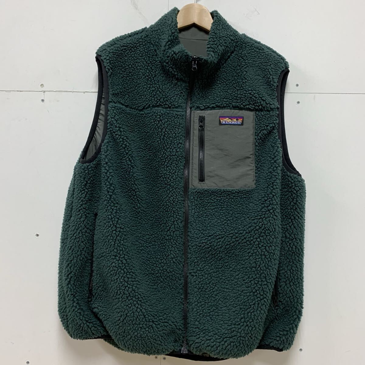 12-3 XLARGE エクストララージ リバーシブル ボア ナイロン ベスト グリーン系 グレー ロゴ 刺繍 アウトドア キャンプ メンズ 紳士 拍卖