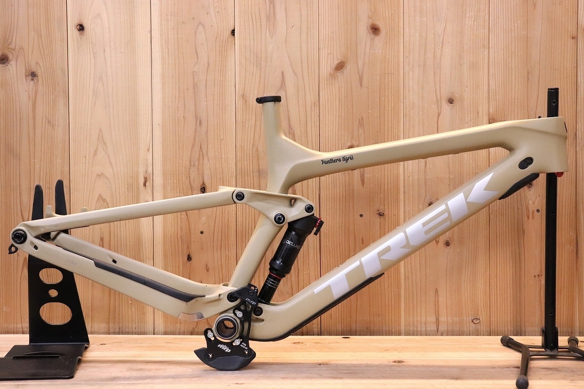 トレック TREK スラッシュ SLASH 9 2020年モデル Lサイズ カーボン フレームセット 【芦屋店】拍卖