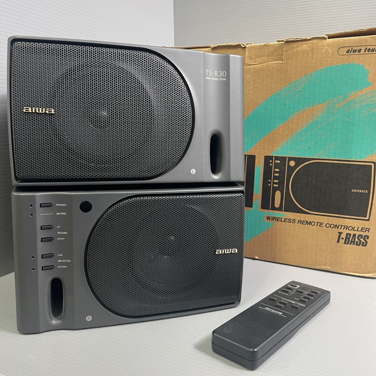 10b35★1000円~★AIWA ACTIVE SPEAKER SYSTEM TS-R30 箱付 アイワ 整理品 家電 AV オーディオ機器 音響機器 セット 音楽鑑賞拍卖