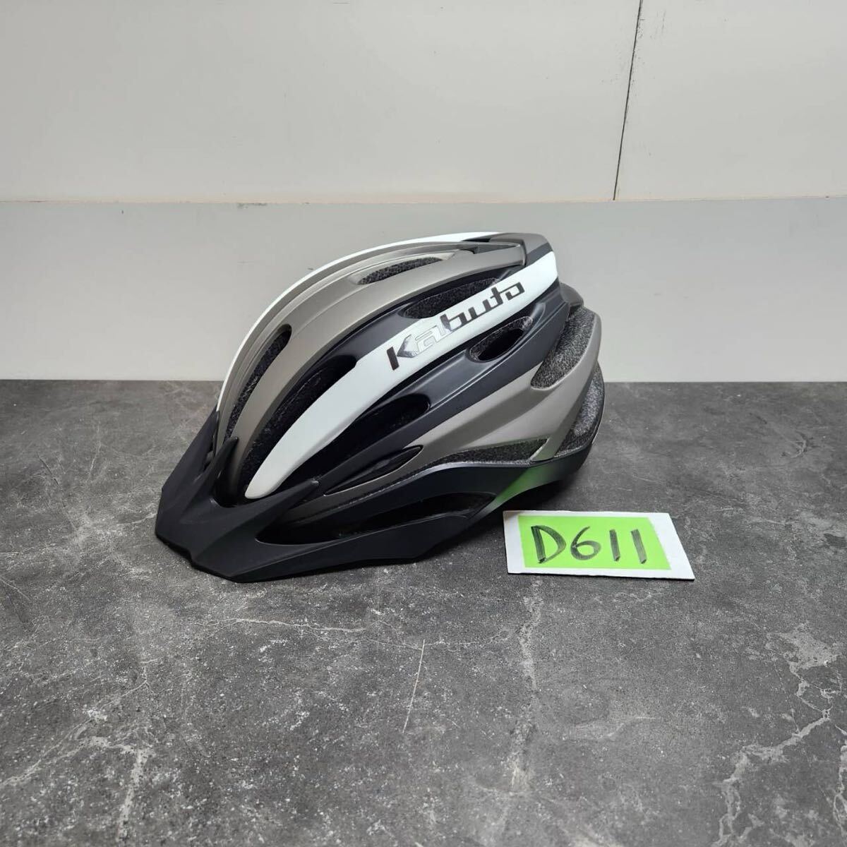 ★D611 KABUTO カブト ヘルメット REZZA-2 レッツァ2 M/L エントリーモデル Kabuto ロードバイク 自転車 中古品 現状品 ★拍卖