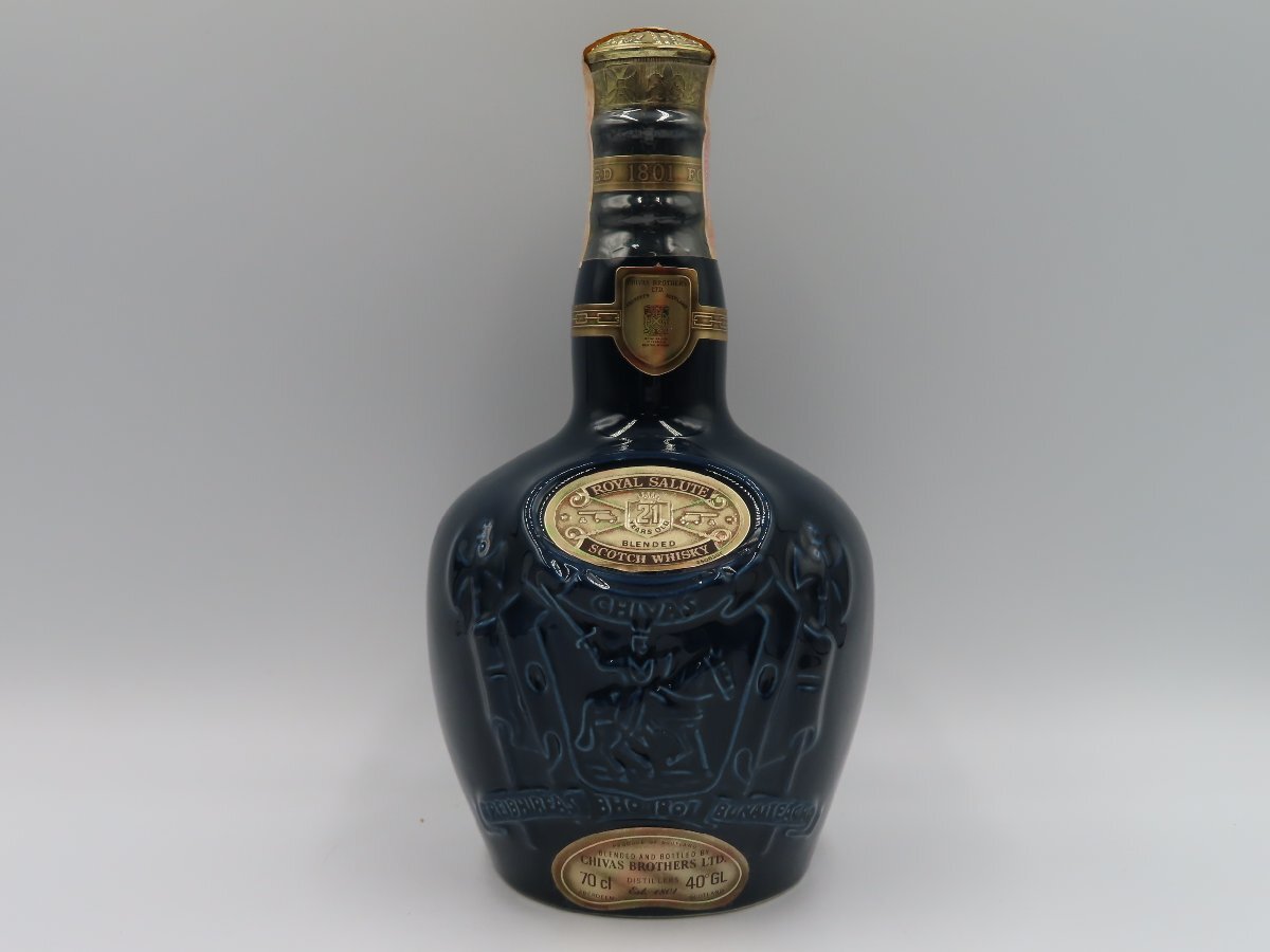 未開栓 洋酒 ロイヤルサルート21年 ROYAL SALUTE 青 700ml 40% スコッチウイスキー 送料無料拍卖