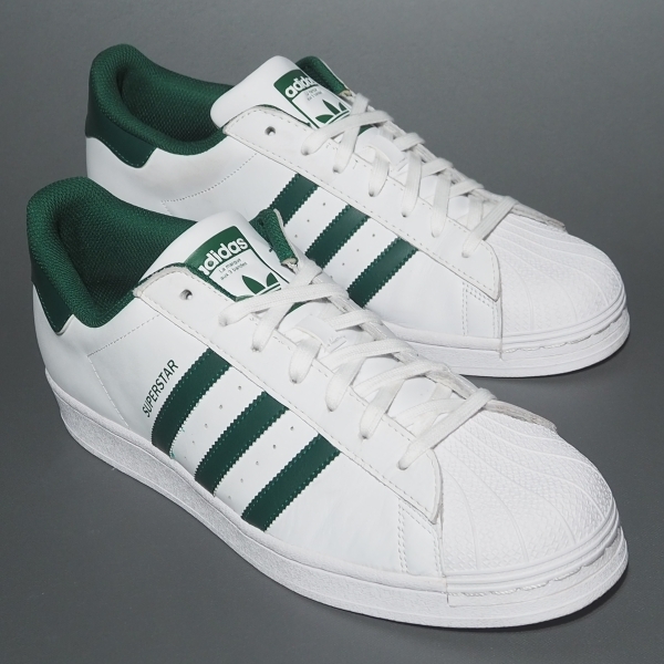 美品!! US 12 / 30cm 限定 24年 adidas スーパースター 白x緑 SUPERSTAR 天然皮革 拍卖