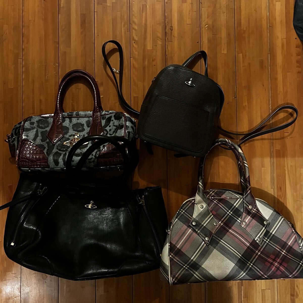 1円〜【ヴィヴィアンバッグまとめ】 ヴィヴィアンウエストウッド Vivienne Westwood リュック ハンドバッグ オーブ 鞄拍卖