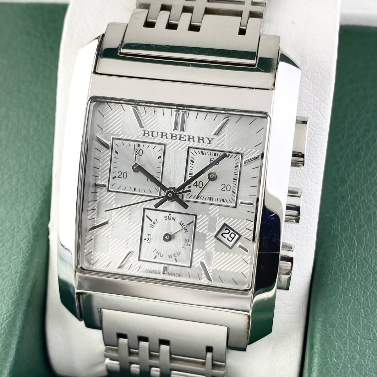【1円箱付】BURBERRY バーバリー 腕時計 メンズ BU1560 クロノグラフ シルバー文字盤 スクエア チェック柄 デイト 可動品拍卖