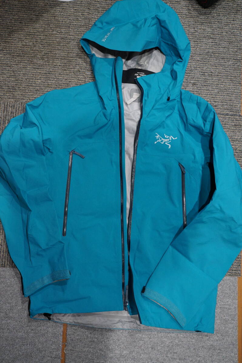 ARCTERYX アークテリクス 正規 ゴアテックスアスター サイズS/P(日本のM~L)拍卖