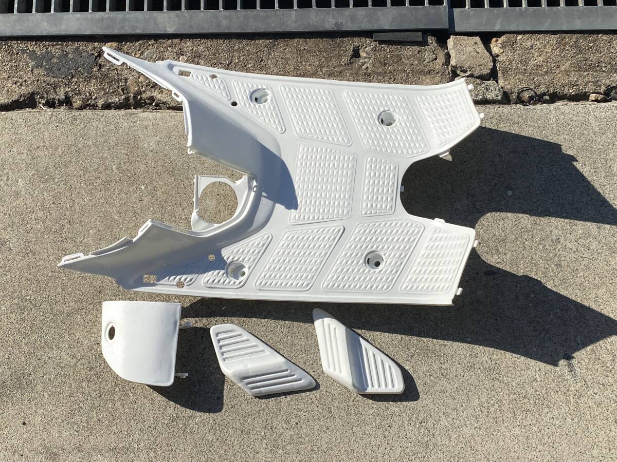 売り切り! 社外品 Dio インナーカウル 白 AF18 AF25 拍卖