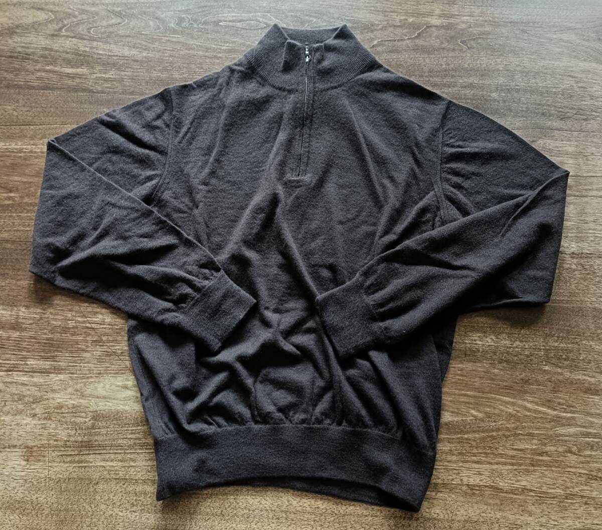 ロロ・ピアーナ 長袖 カシミヤ100% 前ファスナータイプ サイズ52拍卖