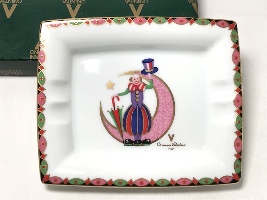 ◆未使用!美品!Giovanni Valentio ジョバンニ・バレンチノ ピエロ 灰皿 中 GV-06-AP 角皿 金彩 金縁 陶磁器 箱付き拍卖