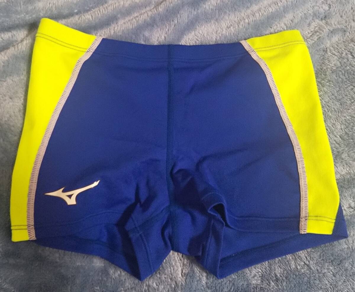 ミズノ製 スイミングスクール水着 小学生 男子 男児 少年 紺色 競泳タイプ Lサイズ ビートスイミング拍卖