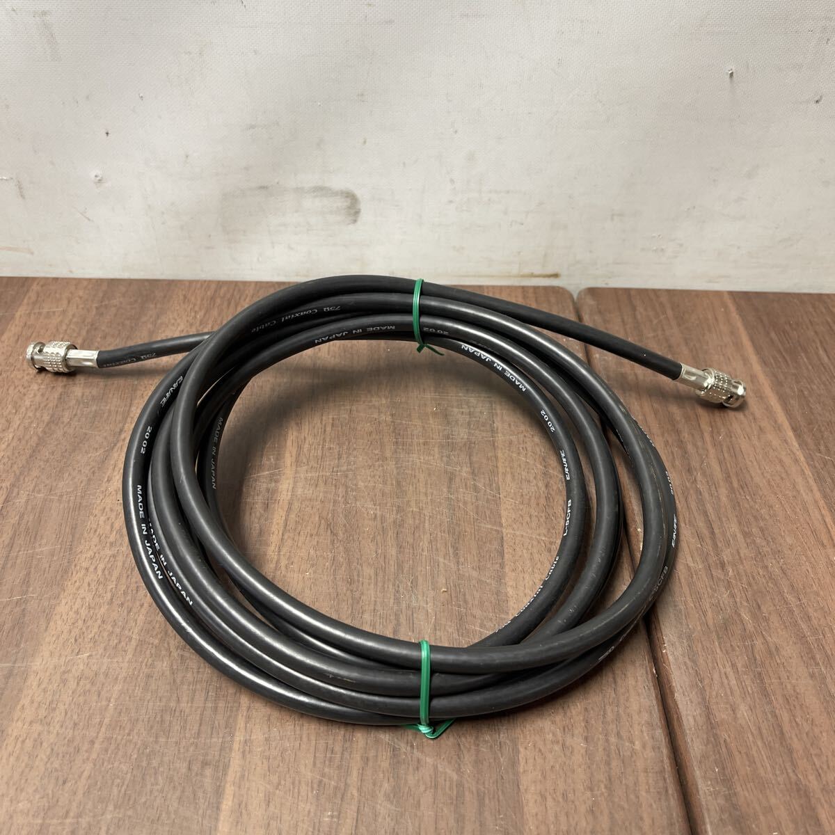 「ZB12_2K」CANARE L-5CFB 3.5m Coaxial Cable 75Ω グレー ケーブル 現状出品(251229)拍卖