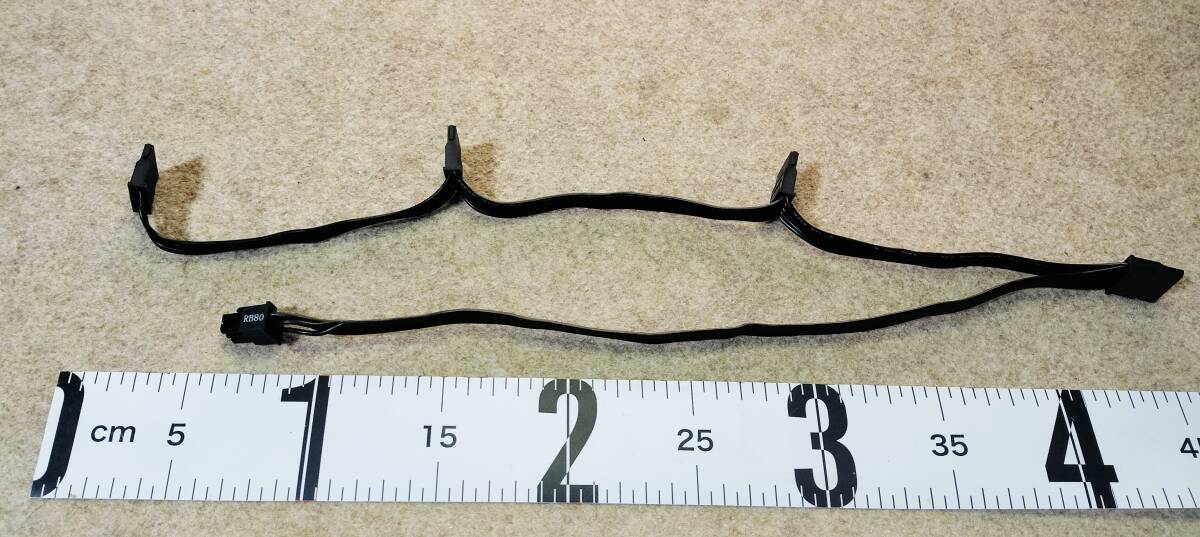 ATX電源プラグ式ケーブル 5ピン → SATA 4個 ケーブル 管理91拍卖