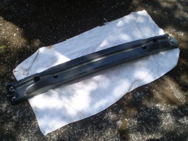 MS ボルボV40 T4 MB4164T 純正 フロントバンパーホースメント 本州送料無料!拍卖