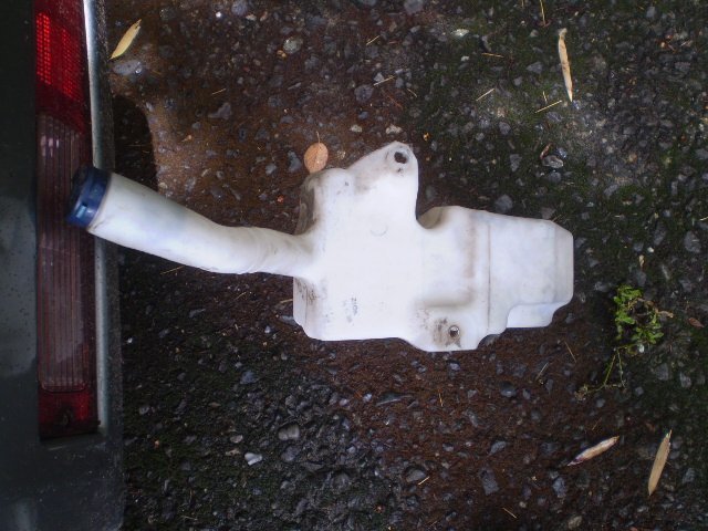 MS FIAT 500 ABA-31212 純正 ウィンドウウォシャータンクASSY 本州送料無料!拍卖