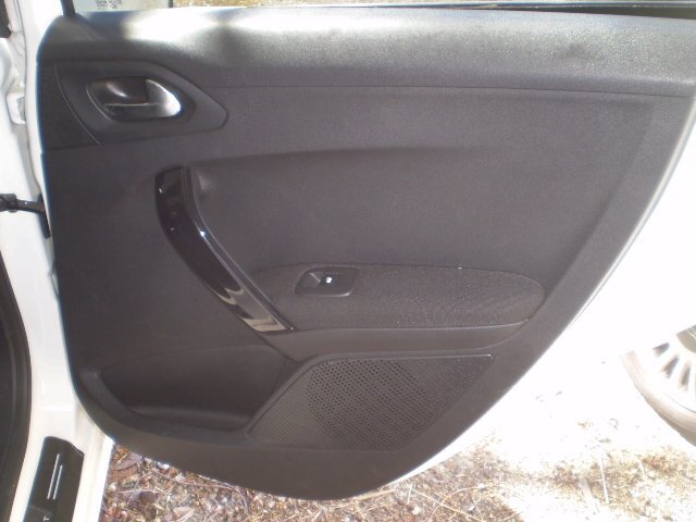 MS プジョー 208 ABA-A9NN01 純正 リアドア内張リ 右側 本州送料無料!拍卖