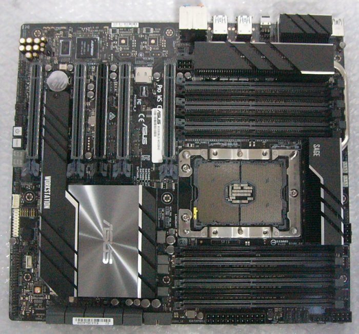xs15 ASUS Pro WS C621-64L SAGE/10G LGA3647 / Intel C621 chipset拍卖