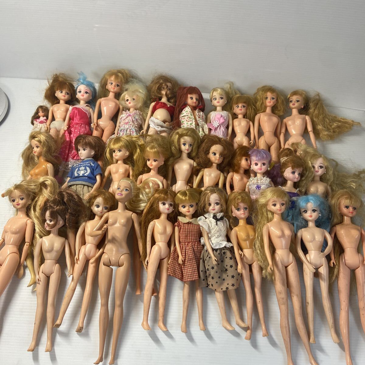 『TAKARA』 タカラトミー リカちゃん人形 まとめ売り32体 当時物 着せ替え人形 昭和レトロ リカちゃん拍卖