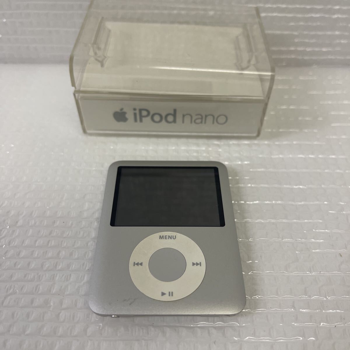 ★iPod nano★ジャンク品★Apple★シルバー★4GB★アップル★アイポッド★ケース付き★引き取り可能★札幌★北海道★拍卖