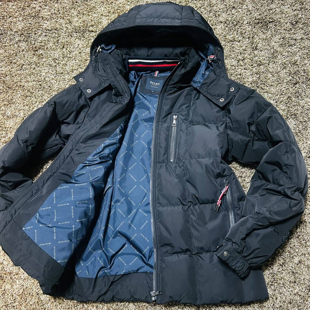 ■Lサイズ/極美品■ビームス ハート BEAMS HEART ダウンジャケット コート アウター メンズ ビジネス キルティング 総柄 トリコロール 黒拍卖