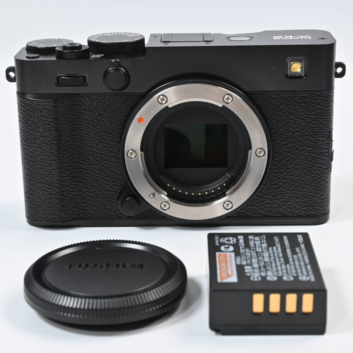 FUJIFILM X-E5 ボディ ブラック ショット数 1810回 難あり拍卖