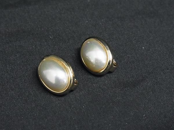 1円 ■美品■ ChristianDior クリスチャンディオール ヴィンテージ クリップ式 イヤリング アクセサリー レディース ゴールド系 FU8135拍卖