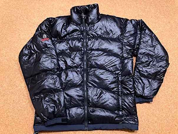 ノースフェイス アコンカグア ダウンジャケット ND18200 SUMMIT 黒/ブラック L 軽量 コンパクト拍卖