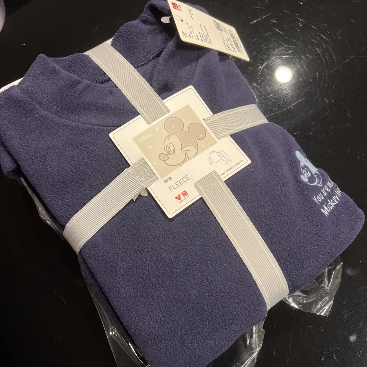 【UNIQLO ユニクロ×ディズニーミッキー】ネイビーと水色 フリースセット パジャマ ルームウェア《新品》160拍卖