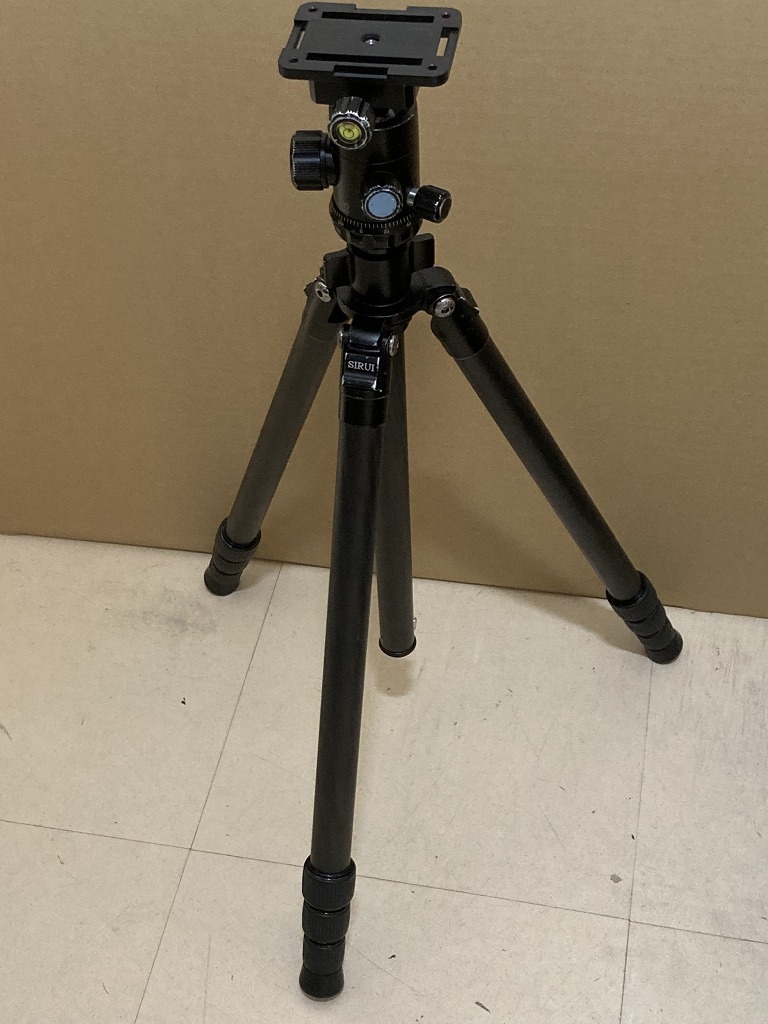 ■SIRUI/シルイ■トラベル用カーボン三脚/雲台付■R-2204(?)■中古■ ★オークション★拍卖