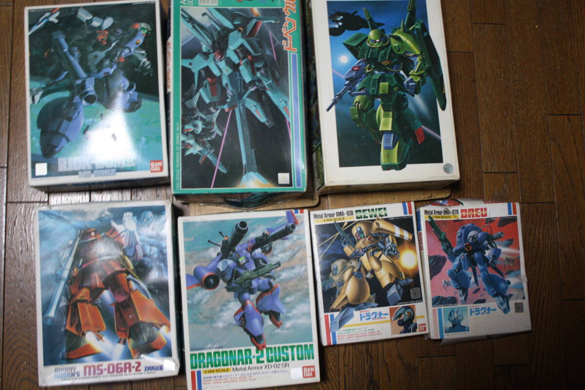 ジャンク 作りかけ 部品取り ガンプラ、プラモデル ハイザック、ドーベンウルフ、ドラグナー、ガンダム0080,他7箱セット 現状拍卖