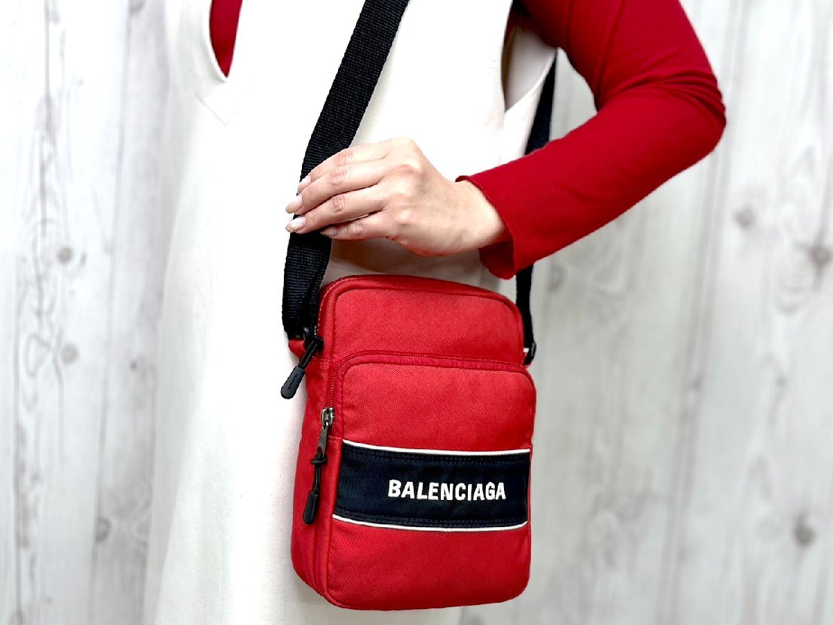 極美品 BALENCIAGA バレンシアガ スポーツ メッセンジャーバッグS ショルダーバッグ バッグ ナイロン 赤 メンズ 92782Y拍卖