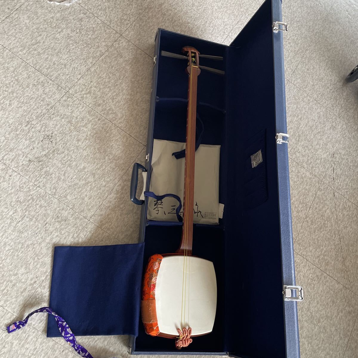 三味線 津軽三味線 ハードケース付 中古現状 拍卖