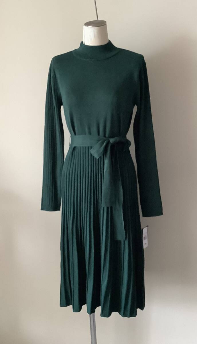 セール☆Sandra Darren新品サイズPL♪ハンターグリーン色プリーツスカートのミディ丈ニットセーターワンピース拍卖
