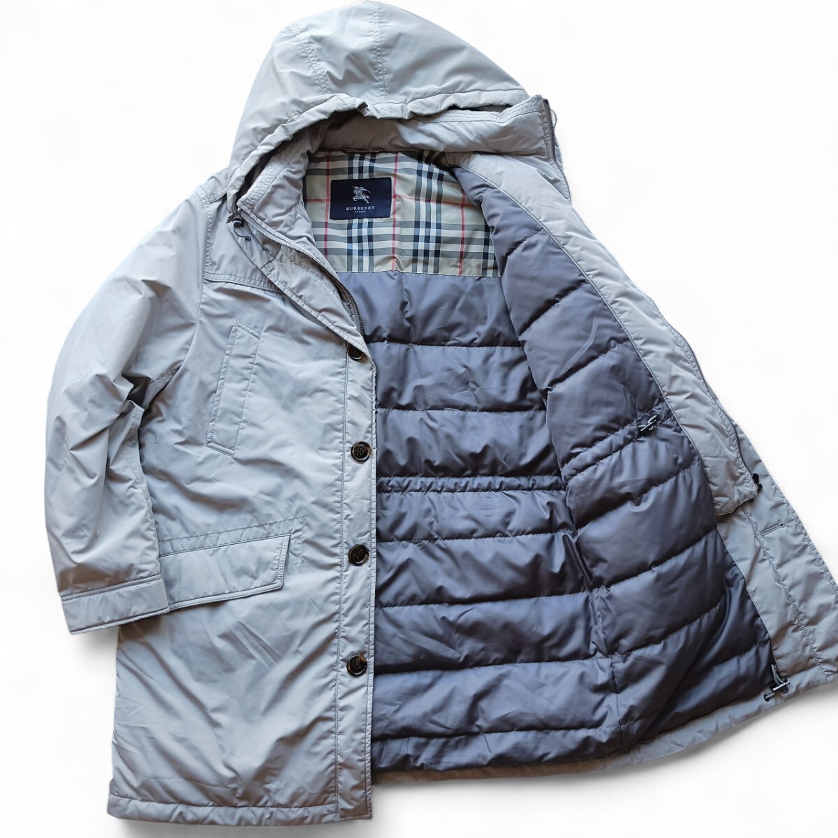 美品 LL(XL) メガチェック バーバリーロンドン ダウンコート ジャケット ライトグレー系 メンズ 極暖 フード有 ダウン フェザー BURBERRY拍卖