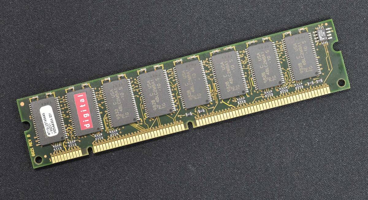 32M PC66 SDRAM 168pin non-ECC Unbuffered DIMM (16chip 両面実装) 汎用デスクトップ向けメモリー digital MT Micron (管:SA6516拍卖