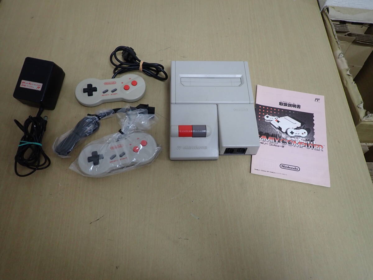 「S5A」Nintendo 任天堂 ファミリーコンピューター FAMILY COMPUTER HVC-101 本体 コントローラー HVC-102拍卖