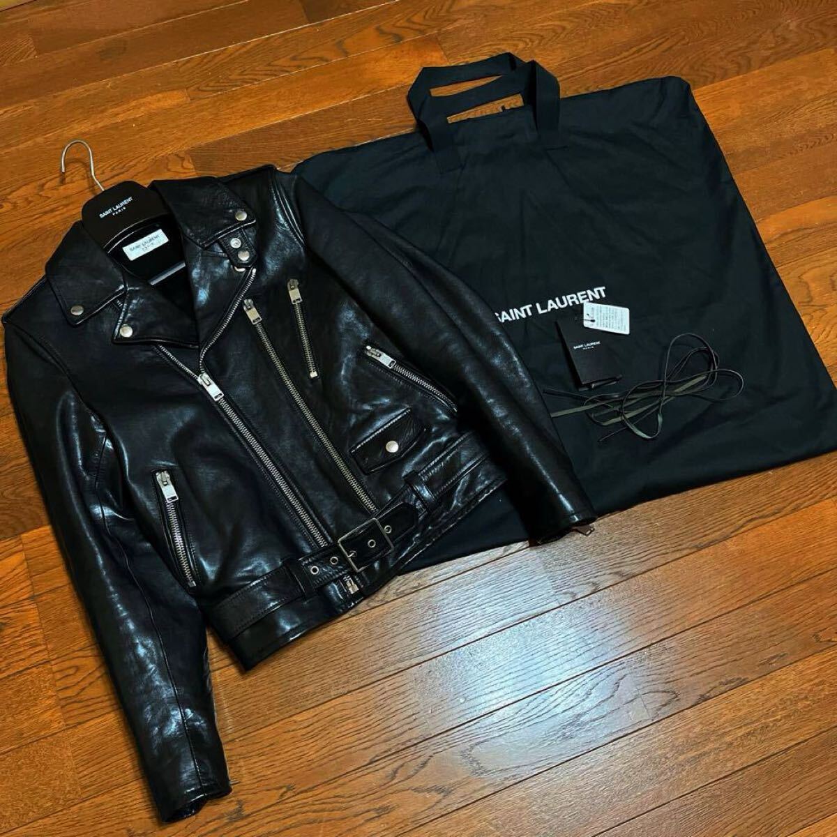 国内正規 SAINT LAURENT PARIS L17 カーフレザー ライダース 42 レザー 牛革 サンローランキムタク着 登坂着 ヴィンテージ拍卖