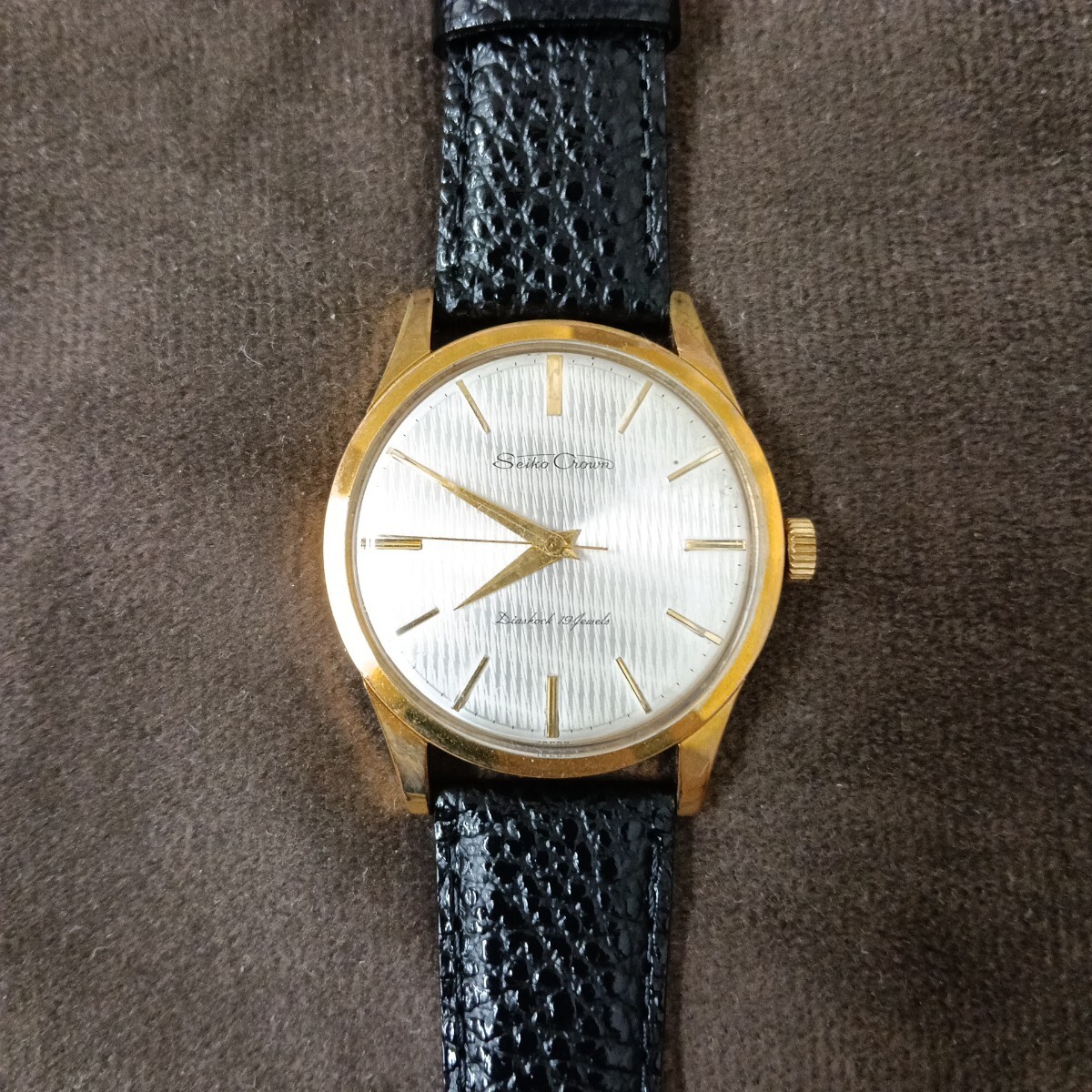 (Y)SEIKO CROWN Diashock 19 jewels 金拍卖