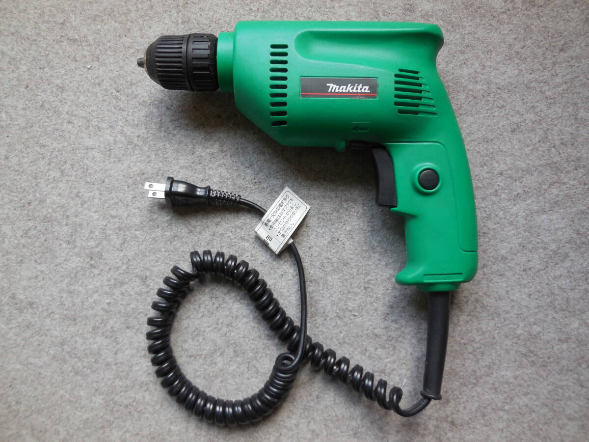 makita / マキタ 10mm 電動ドリル / モデル M607 / カールコード仕様 / 程度良 / 送料無料拍卖