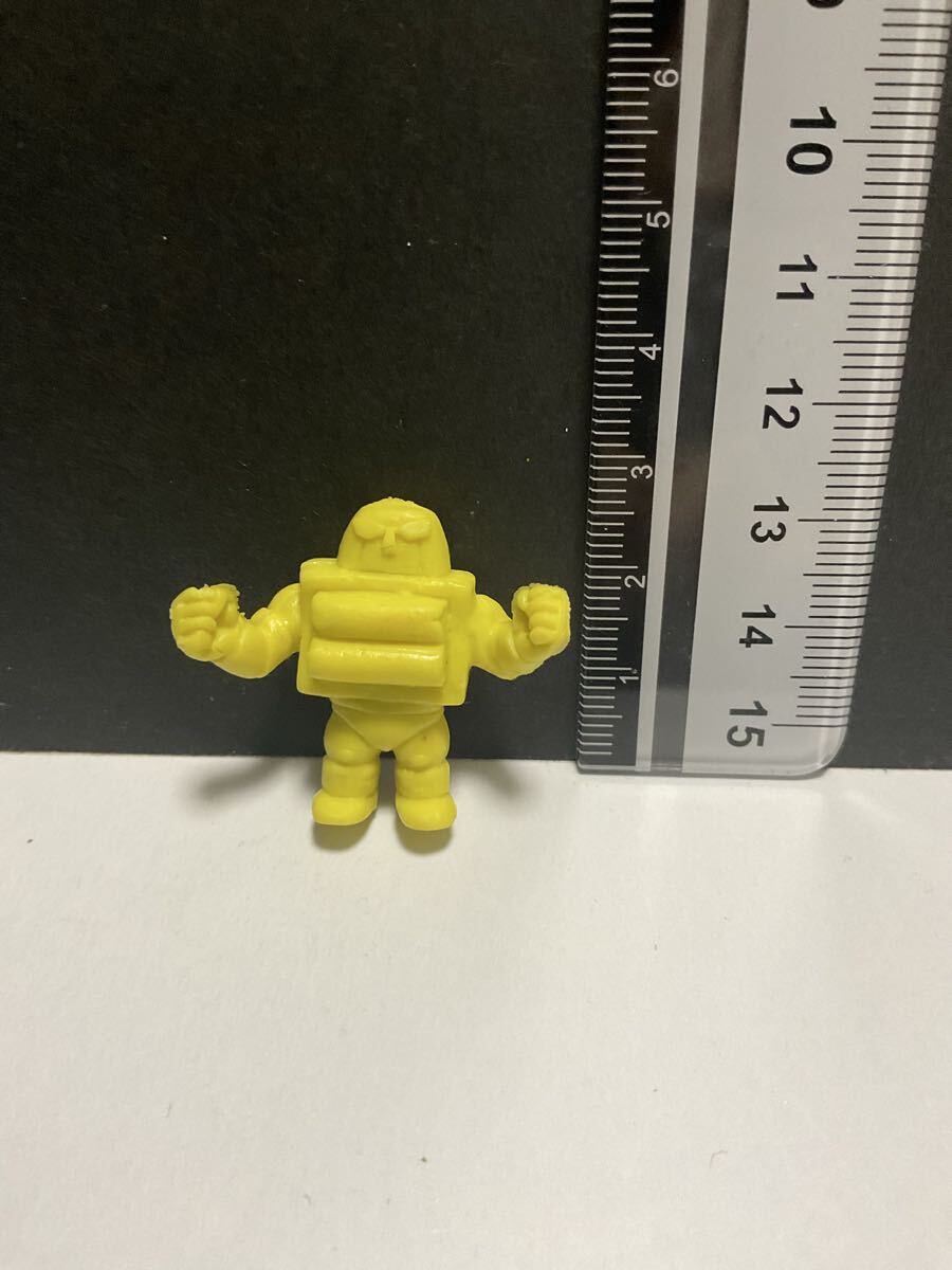 1円スタートキン肉マン消しゴム 無版権ローラーマン 黄色 当時物 送料無料 同梱化拍卖