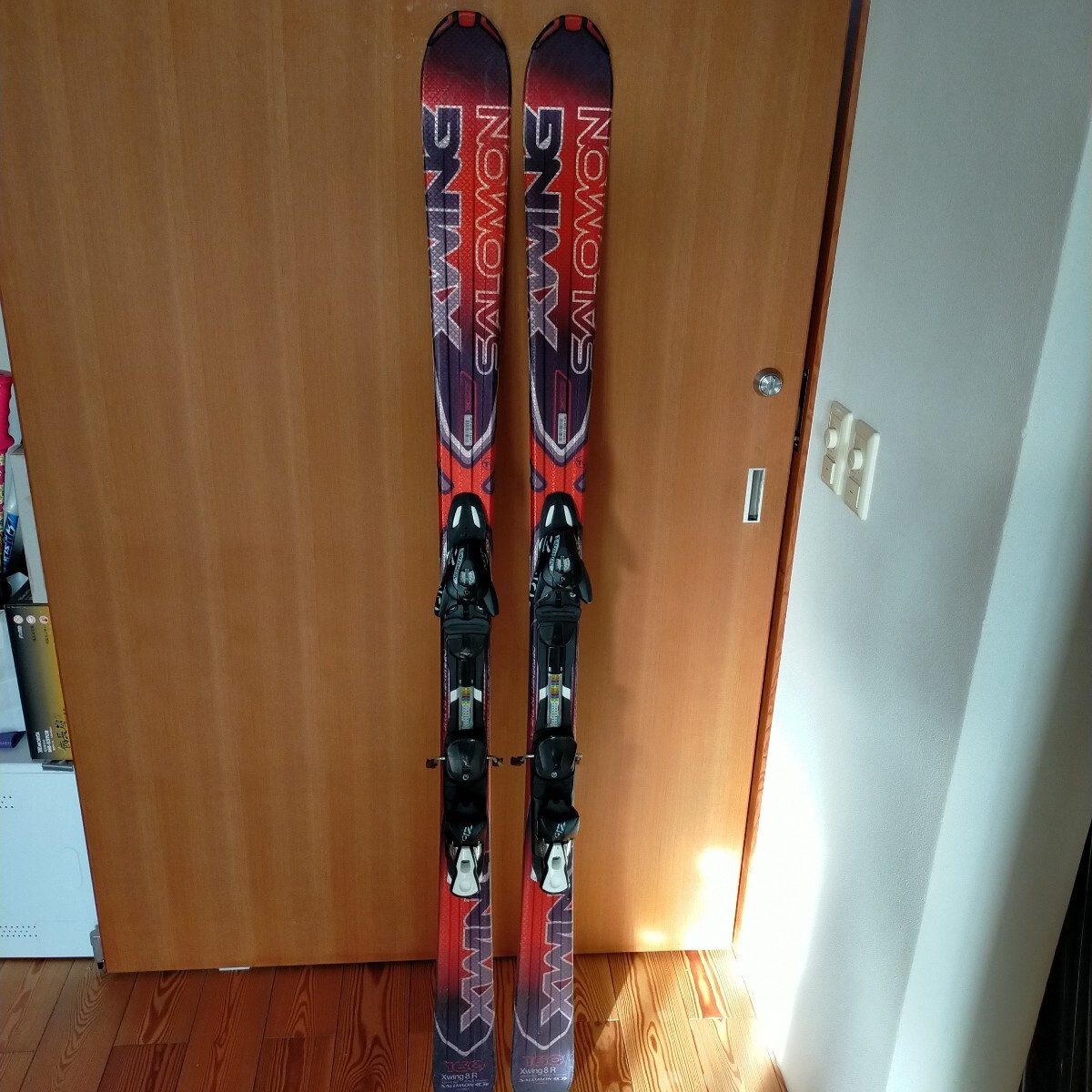 サロモン XWING 8R 160cm エッジ研磨+ホットワックス済 オールラウンド板 ビンディングフリーサイズ ラディウス15.3m 3サイズ120-74-102mm拍卖