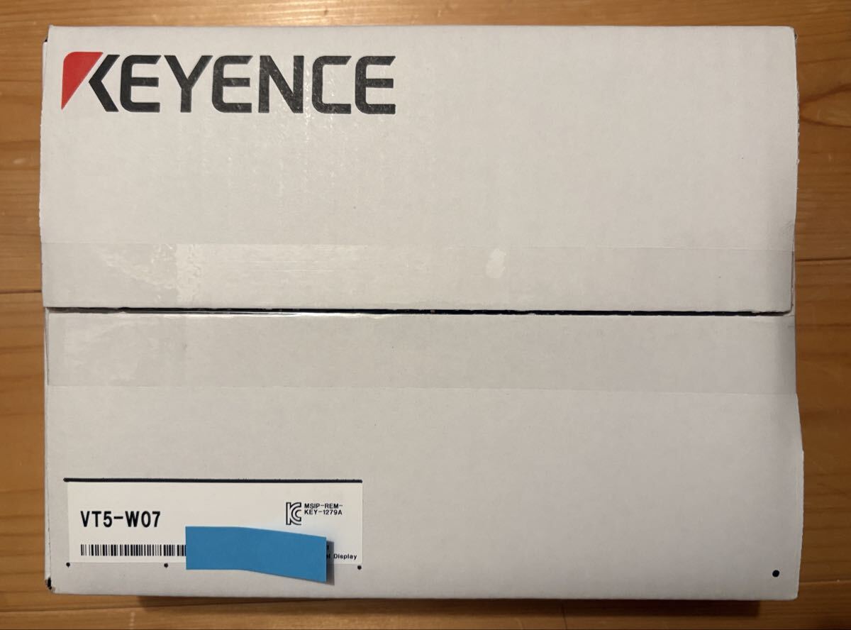 新品 2025年製 キーエンス タッチパネル VT5-W07 表示器 KEYENCE モニター拍卖