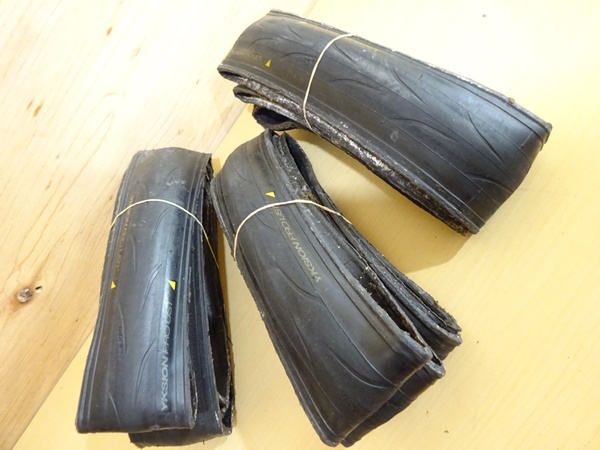 ▲MAVIC チューブレスタイヤ3本セット 700×25C▲980 拍卖