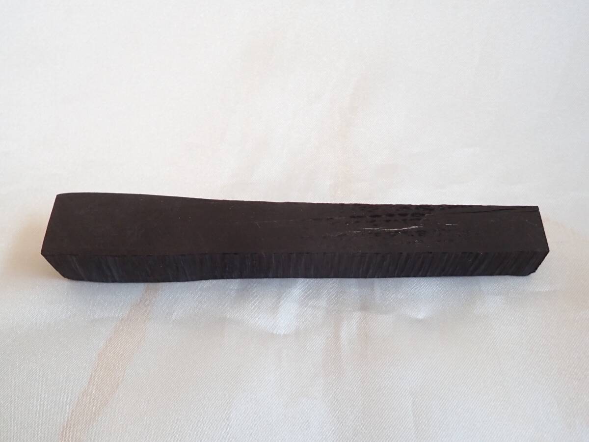 ☆ 至宝 琉球黒檀 RYUKYU KOKUTAN , Ryukyu Ebony 楽器端材 Instrument Scrap ☆ No.07441拍卖