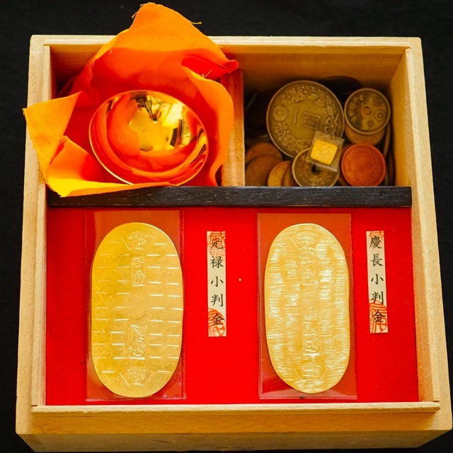 古銭まとめて 古銭 小判 大判金 金杯 コレクション 日本古銭 骨董品 アンティーク拍卖