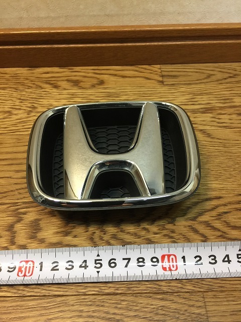 (60s012k)ホンダ エンブレム HONDA 中古 割れあり (北海道・沖縄・離島は発送不可)拍卖