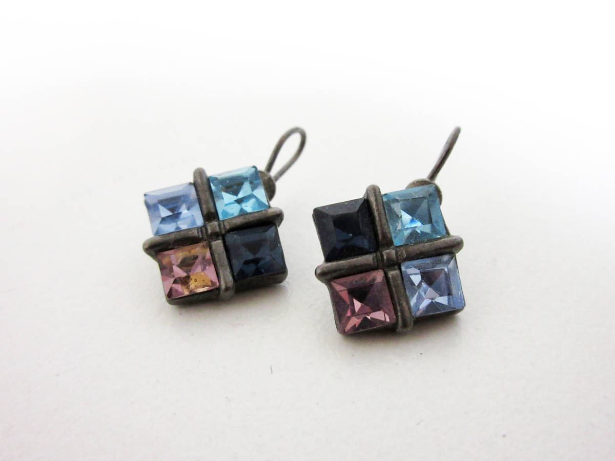 クシュカ CUSHKA カラーストーン ピアス yg228拍卖