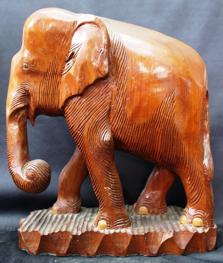 (0616) 天然木 木彫 一刀彫 エスニック 象 高さ 37cm拍卖